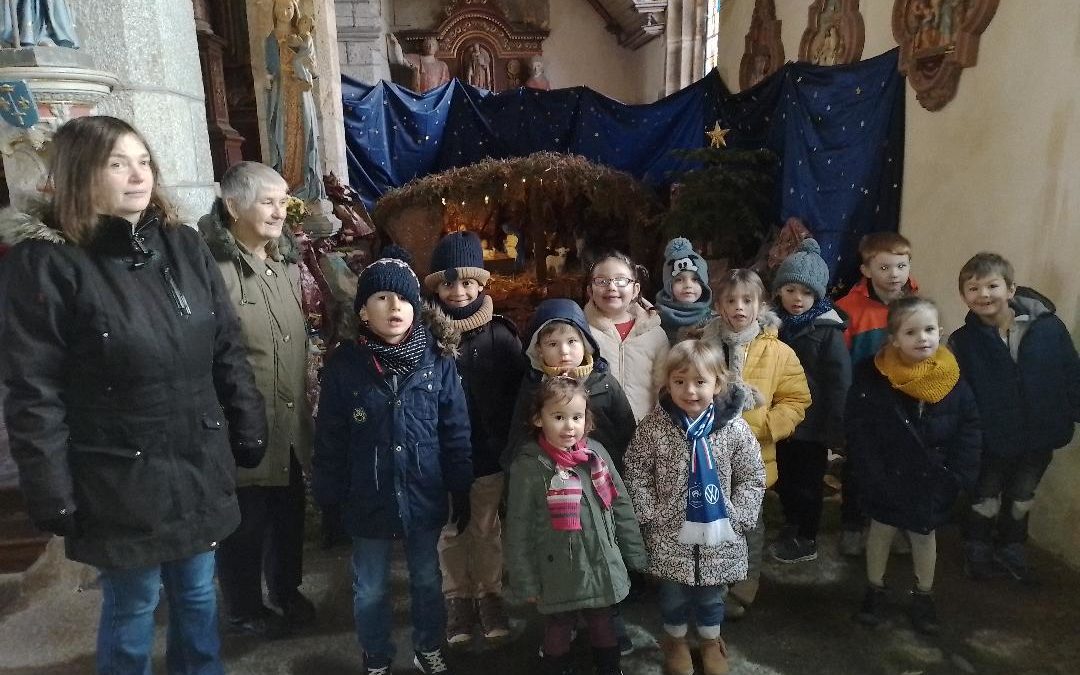 Visite de la crèche  de l’église de Squiffiec et explications de Jacqueline