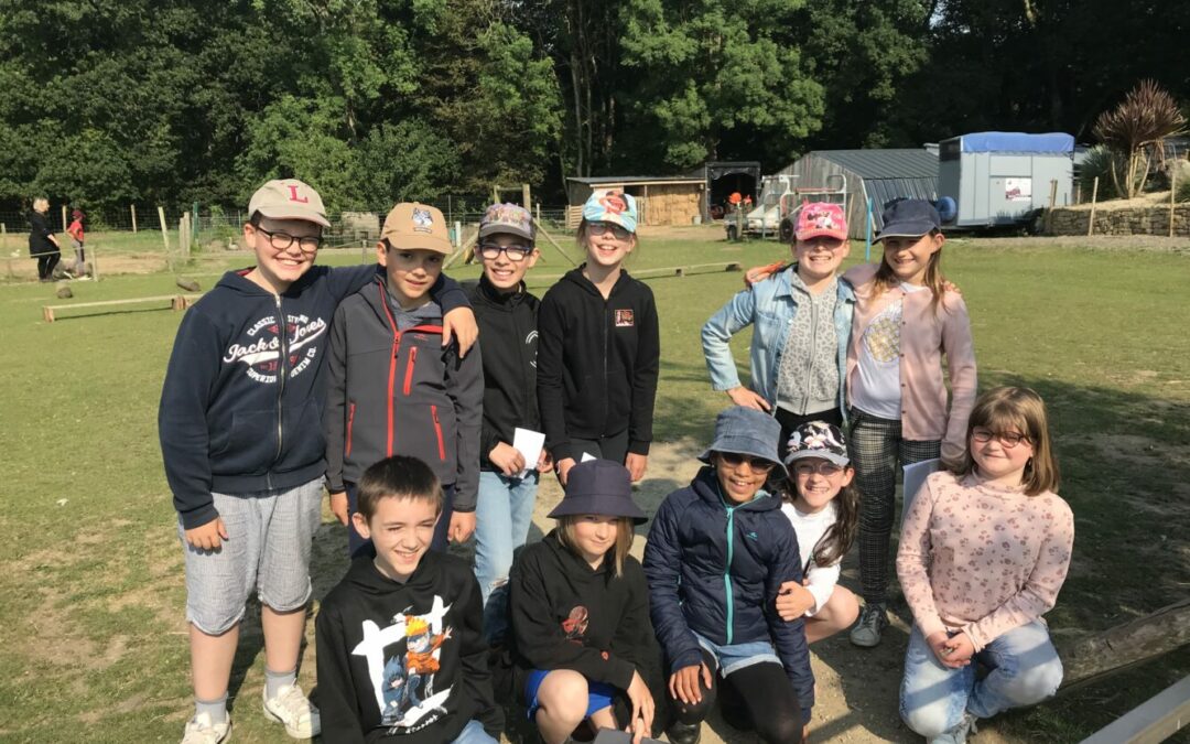 SORTIE SCOLAIRE A LA FERME PÉDAGOGIQUE DE COMBES LES ÂNES